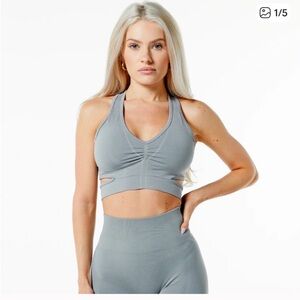 Alphalete Stratus Sports Bra - Cool Gray